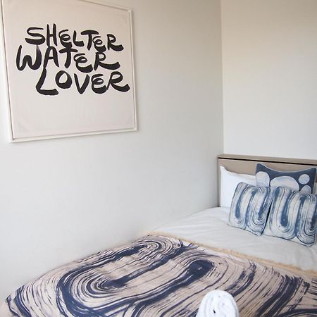 Barrys Beach Road Hotel Sydney Eksteriør billede